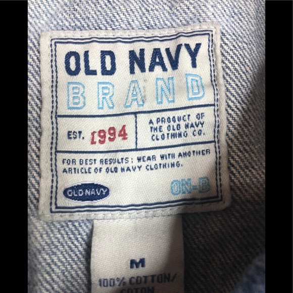 🔥FREE🔥Old Navy denim jean jacket medium - Picture 2 of 6